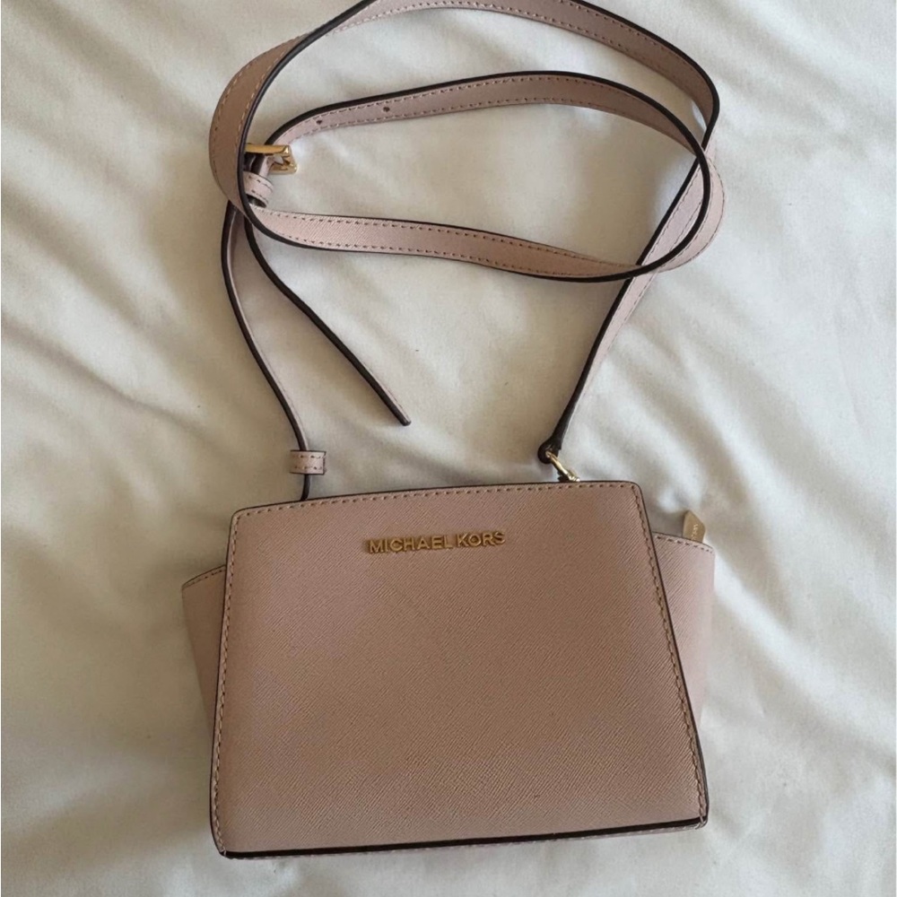Michael Kors Blush Crossbody Bag